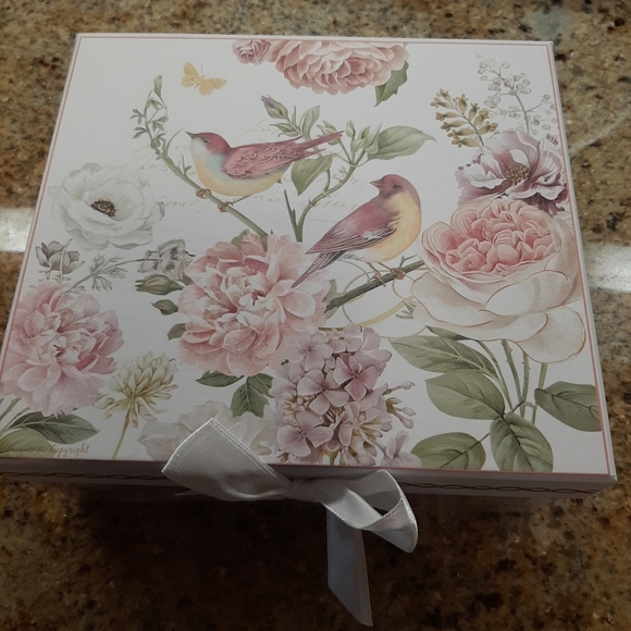 NIB MUG, COASTER AND SPOON SET. - Picture 6 of 7